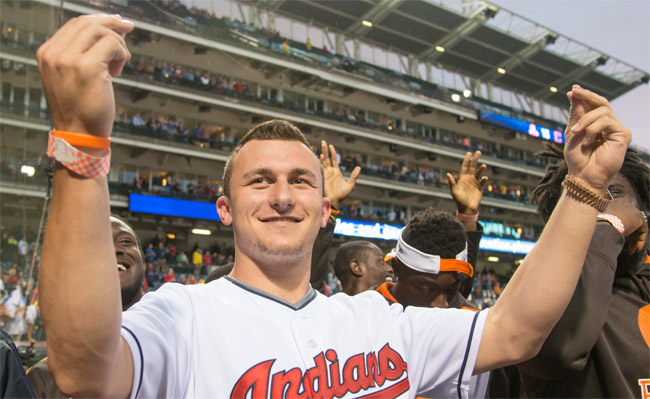 johnny-manziel-autograph-selfies-promotional-appearances