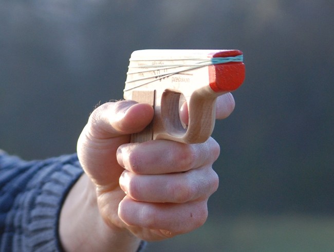 rubber-band-gun-1