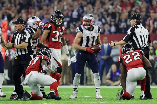 julian-edelman-micd-catch-super-bowl-4