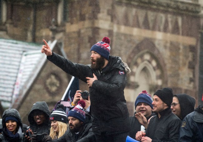 julian-edelman-micd-catch-super-bowl-5