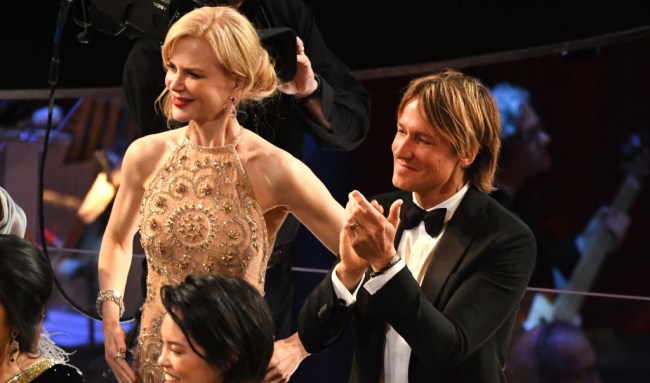 nicole-kidman-clapping-oscars-wtf
