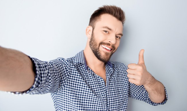 science-says-people-hate-selfies