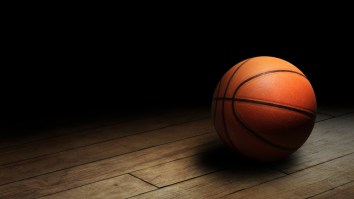 Bus Driver For Saint Louis Men’s Basketball Team Scores Double-Double: Steals Team Bus Then Gets A DWI