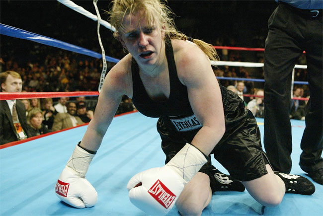 tonya-harding-celebrity-boxing