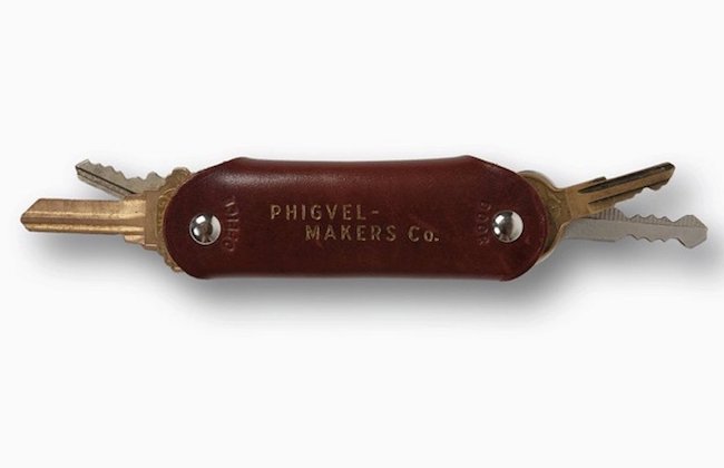 leather key case 