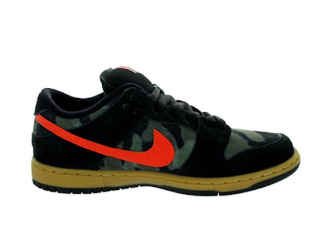 Nike Men's Dunk Low Premium SB Skate Shoe