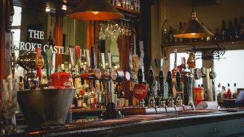 Man Holds The World Record For Most Pubs Visited In A Lifetime And It’s A Lot