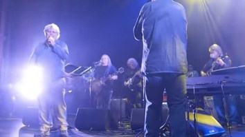 Legendary Musician Dies During His 70th Birthday Tribute Concert After Collapsing On Stage