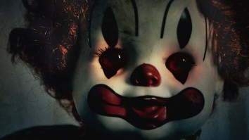 This House Filled With Terrifying Clown Dolls And Other Clown Horrors Is NEVER Getting Sold