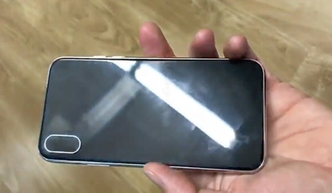 iPhone 8