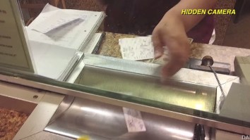 Dude Finds And Reviews The Most Disgusting Hotel Room In America And WOWOW This Is Bad