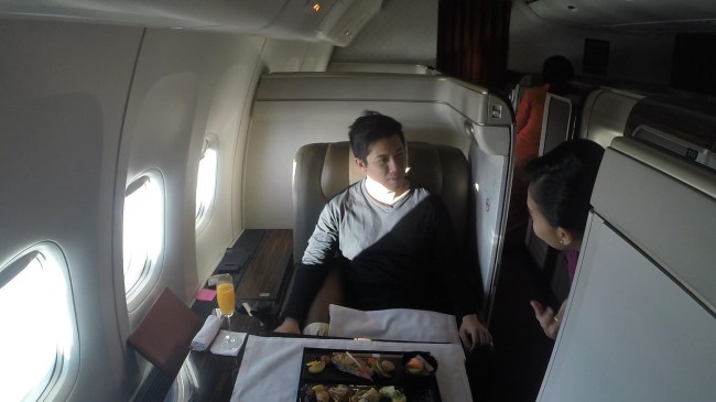 Flying First Class Tokyo Sam Huang Top Miles