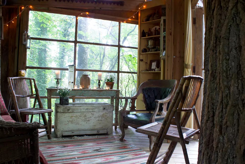 treehouse airbnb most popular listing