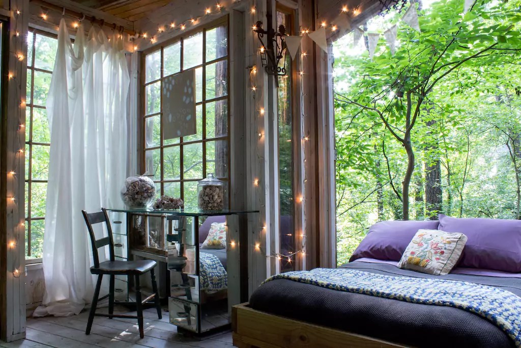 treehouse airbnb most popular listing