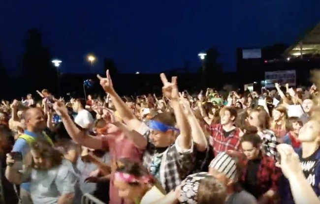 Headbanging World Record