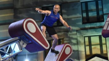 Man Battling Parkinson’s Disease Makes Inspirational Run On ‘American Ninja Warrior’ Course