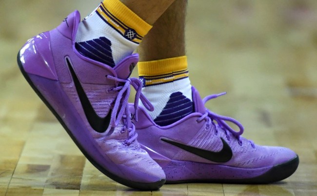 lavar ball responds lonzo wearing nikes
