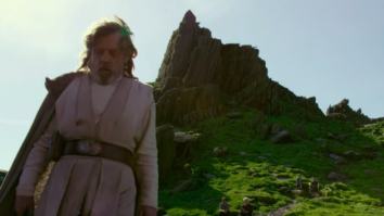 WATCH Awesome Behind-The-Scenes Video For ‘Star Wars: The Last Jedi’ That Will Get You Hyped