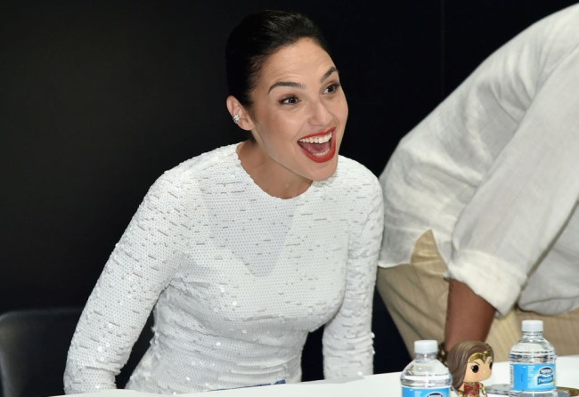 wonder woman gal gadot san diego comic con