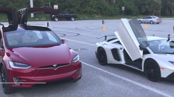 Tesla Model X Sets World Record While Drag Racing Lamborghini Aventador