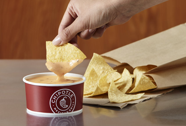 chipotle queso
