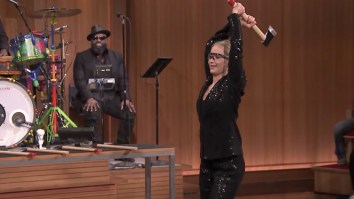 Jennifer Lawrence Challenges Fallon To An Axe Throwing Contest, Shares Cheerleading Story