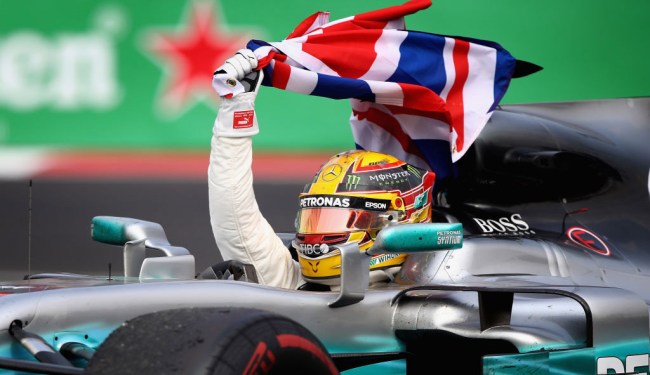 fan chases lewis hamilton selfie faceplant