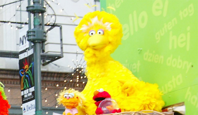 tweet about big bird sesame street goes viral