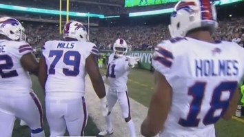 Bills Celebrate Touchdown With ‘Star Wars’ Inspired Light Saber Battle