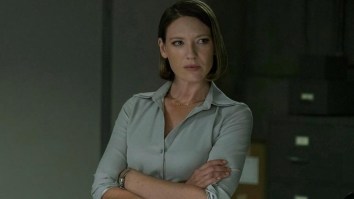 Anna Torv Has Some Interesting Theories About One Of The Unresolved Mysteries On ‘Mindhunter’