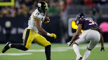 JuJu Smith-Schuster Celebrated A Touchdown Catch With An Amazing Tribute To ‘Elf’
