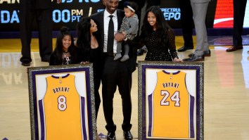 Kobe Bryant Inspired A Die Hard Lakers Fan To Lose 170 Pounds #MambaMentality