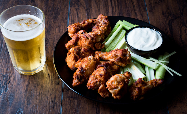 beer and buffalo wings