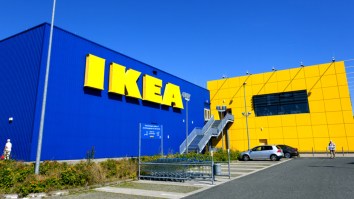Man Is Shocked By What He Finds When He Cuts His IKEA Desk In Half, But There’s A Good Explanation