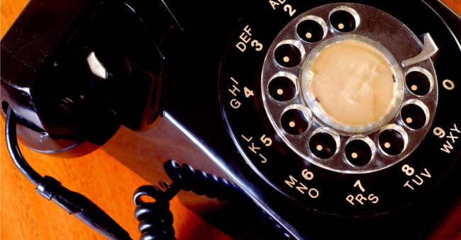 Teenager How To Use Rotary Phone