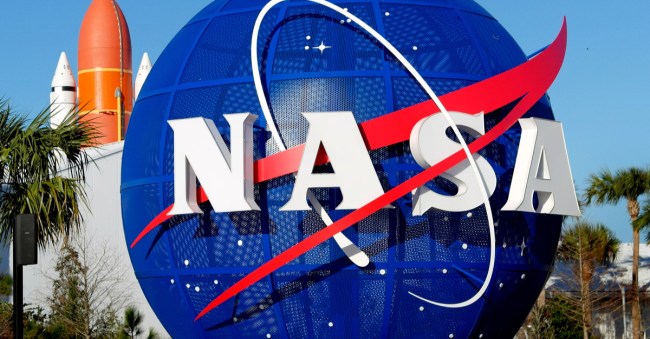 vNASA Budget Approval Supersonic Concorde 2 Plane