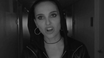 Natalie Portman Reprises Rap Skit With Andy Samberg On SNL
