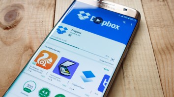 Dropbox IPO; Citigroup Credit Card Refunds; General Mills Buys Blue Buffalo