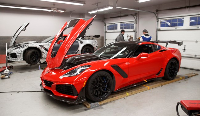 2019 Chevrolet Corvette ZR1 Specs Pics
