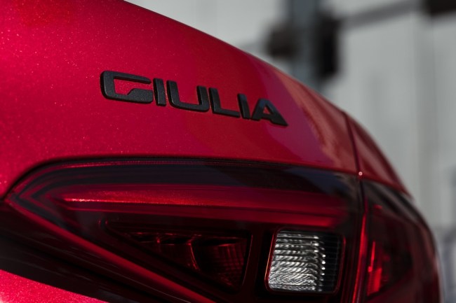 Alfa Romeo Nero Edizione Giulia