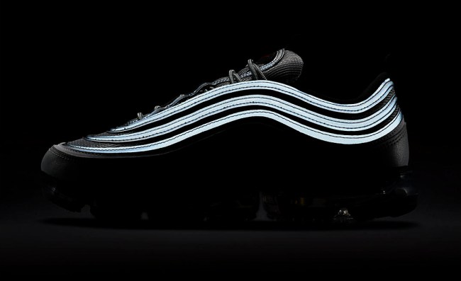 Nike Air VaporMax 97 Silver Bullet