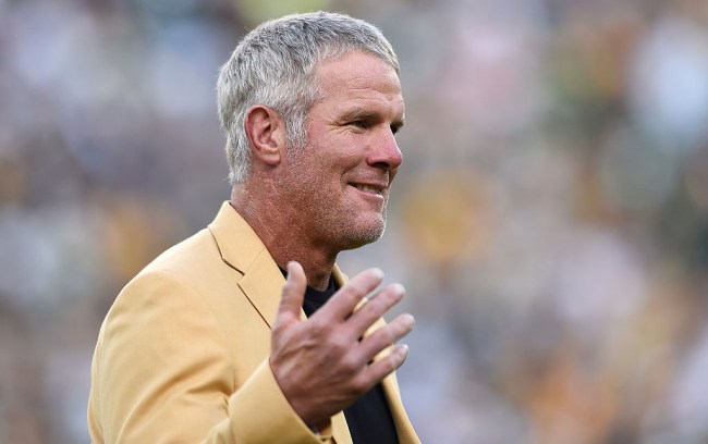 brett favre ring of honor