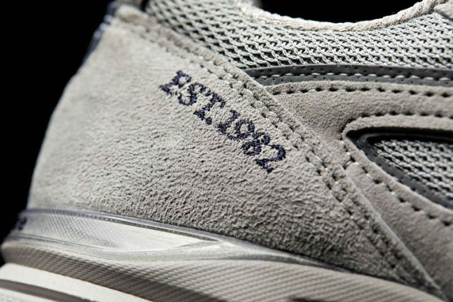new balance 990 sneaker