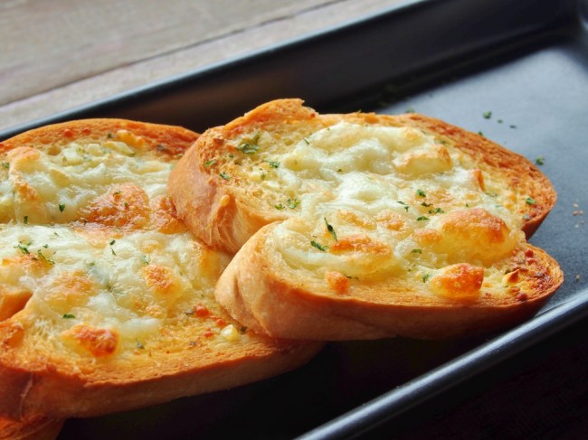 cheesy garlic bread