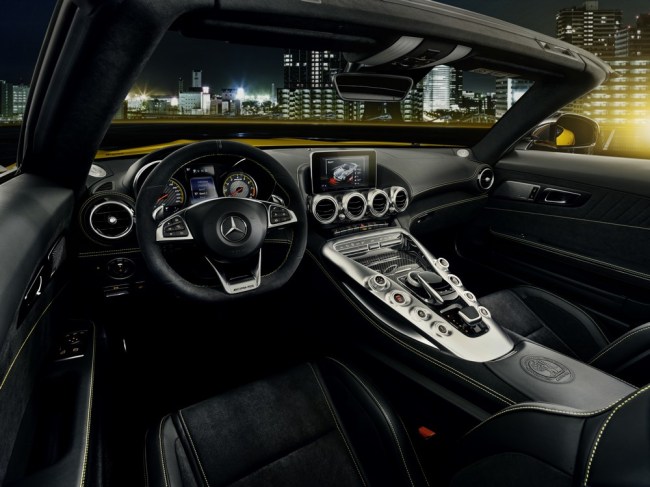 2019 Mercedes-AMG GT S Roadster