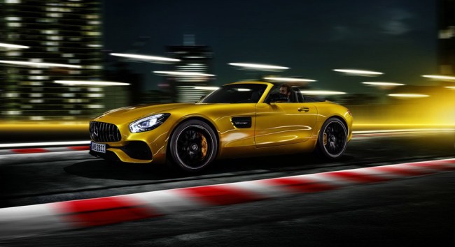 2019 Mercedes-AMG GT S Roadster