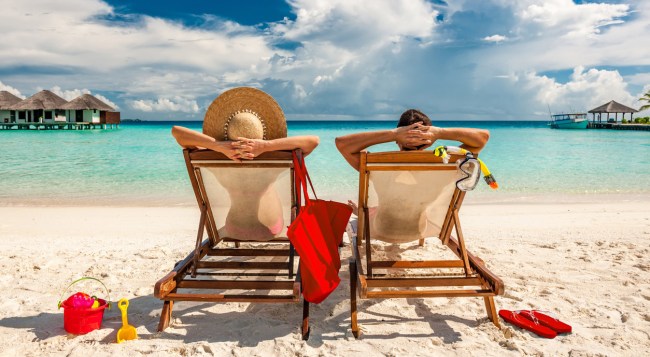beach trip packing hacks