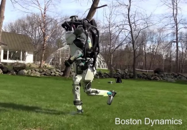 Boston Dynamics Running Robot Atlas