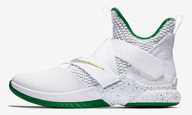 Nike LeBron Soldier 12 SVSM