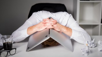 Answer These Questions Honestly To Find Out If It’s Your Job – Or Just Your Company – That You Hate